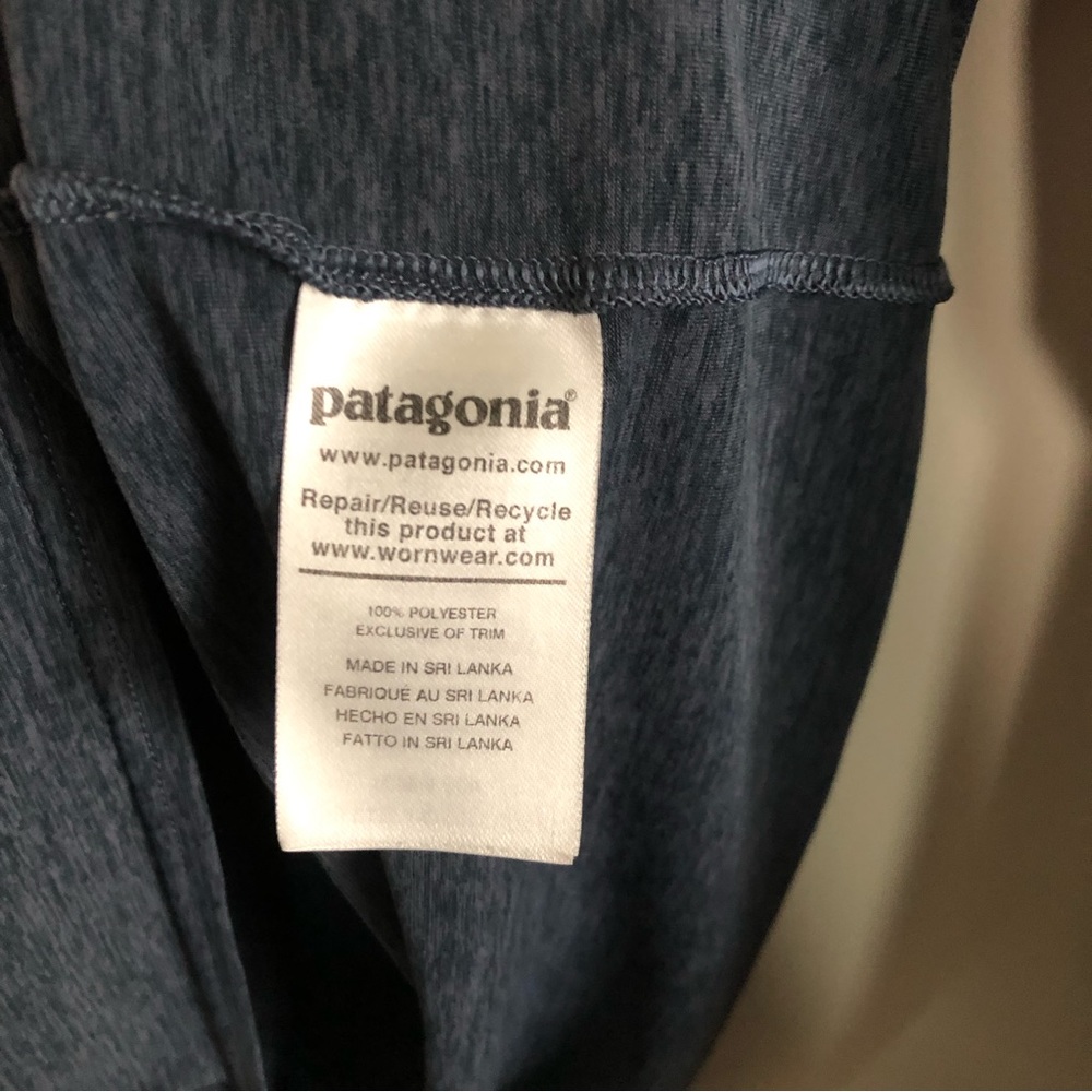 Patagonia Men's Capilene® Cool Daily Hoody Size M - Picture 6 of 6